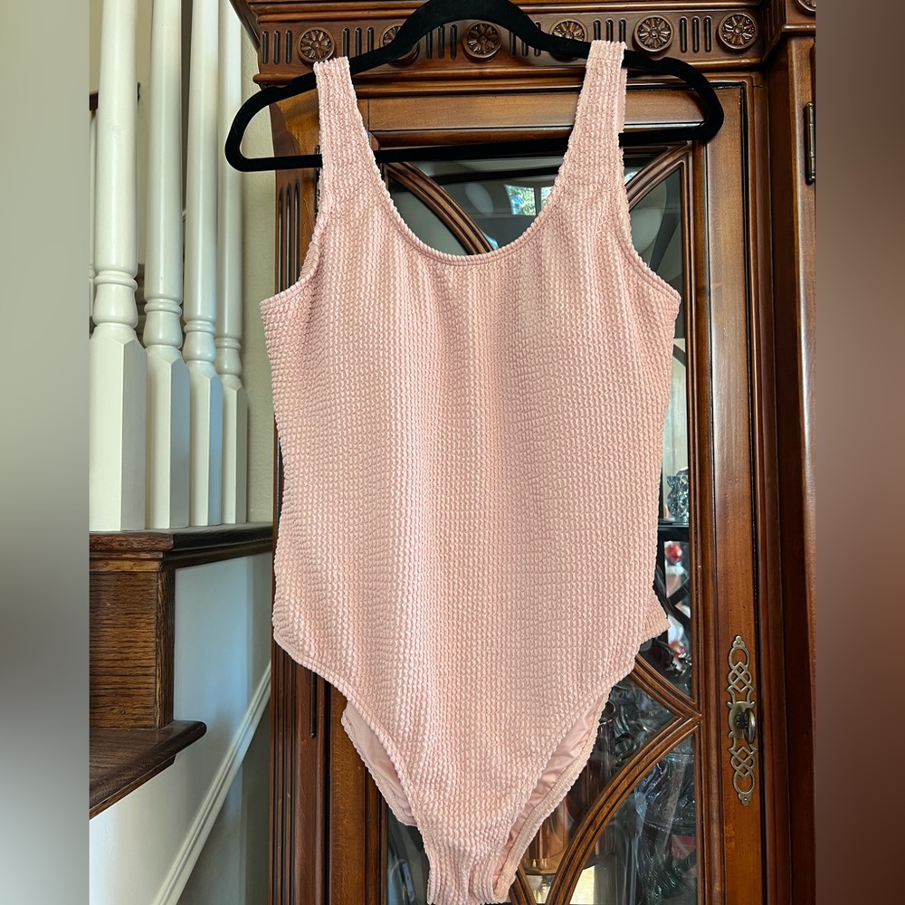 NWT Rylee + Cru Women’s one piece XL